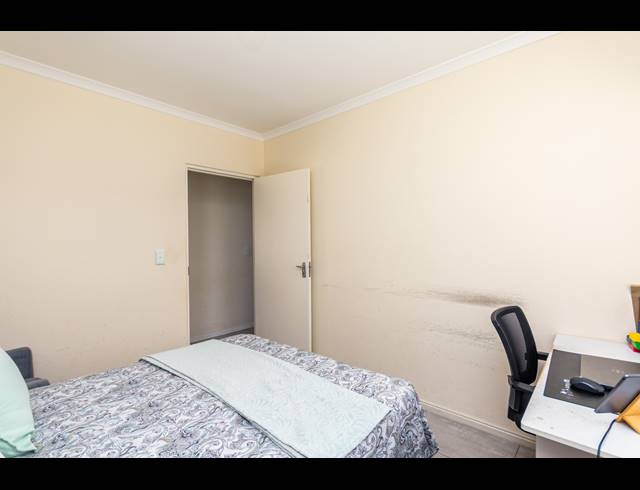 3 BEDROOM FREEHOLD FOR SALE IN PARKLANDS